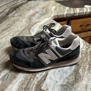 Men's Black and Gray New Balance 574